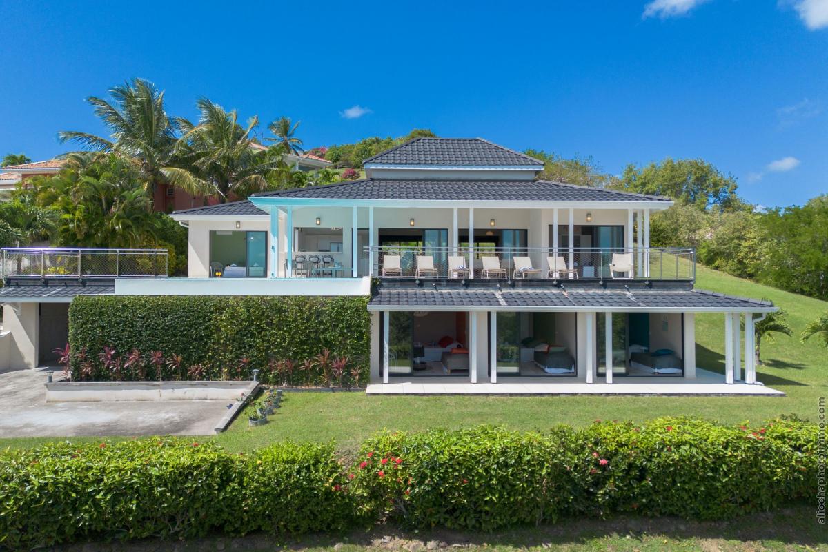 Location villa Martinique - vue de drone facade